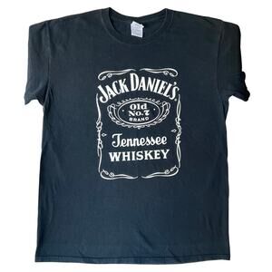 Gildan Men’s Short Sleeve T-shirt size L, Black, Jack Daniel’s Tennessee Whiskey